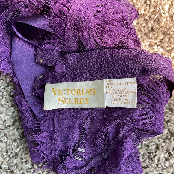 Vintage 90s Gold Label Victoria's Secret Sheer Sunflower Lace Lingerie Teddy - Picture 5 of 5